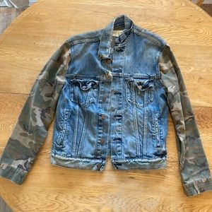 Ralph Lauren Jean Jacket with Camo (Men’s Medium)